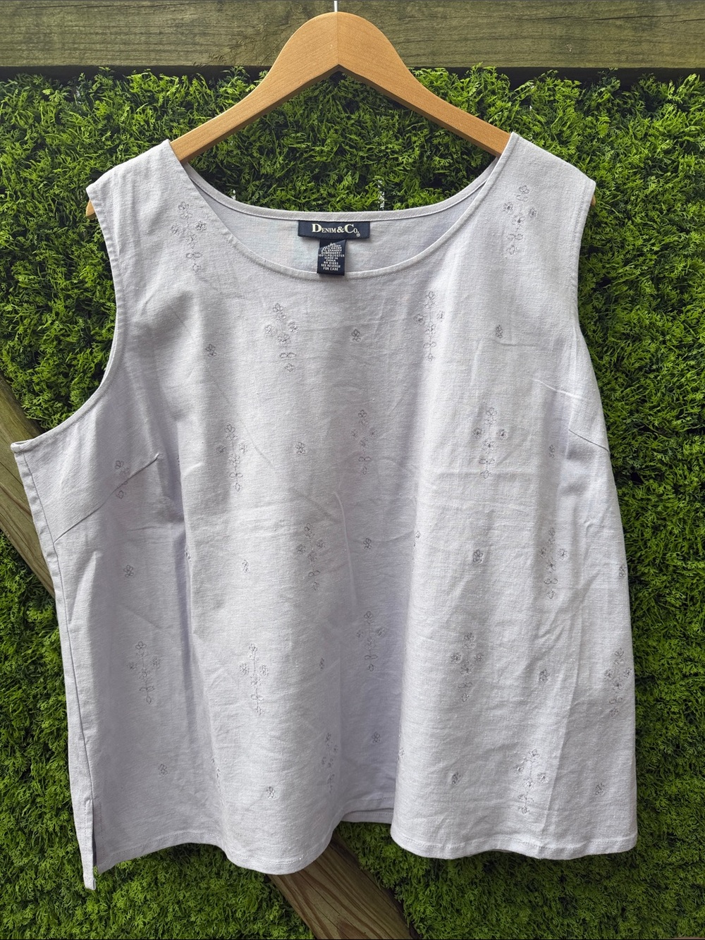 Denim & Co Lavender Embroidered Linen Sleeveless Top